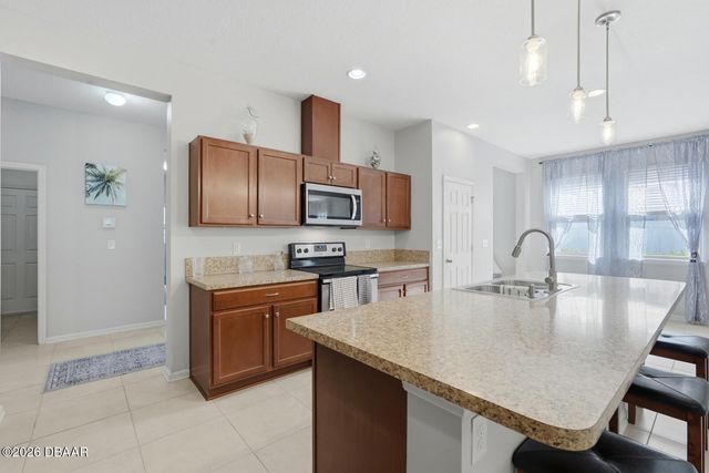 417 Tuscany Chase Drive, Daytona Beach, FL 32117