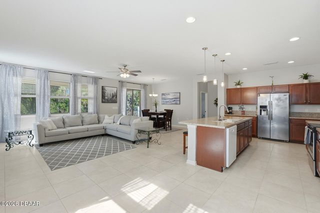 417 Tuscany Chase Drive, Daytona Beach, FL 32117