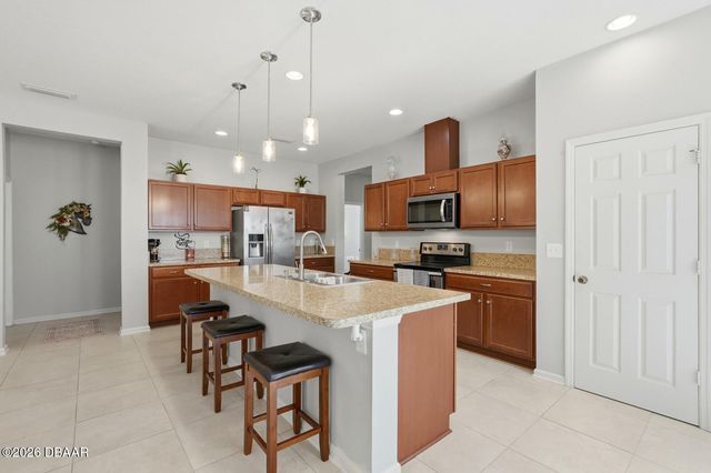 417 Tuscany Chase Drive, Daytona Beach, FL 32117