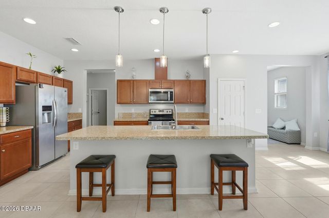 417 Tuscany Chase Drive, Daytona Beach, FL 32117