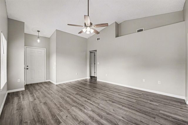 3339 QUEENS COVE LOOP, Winter Haven, FL 33880