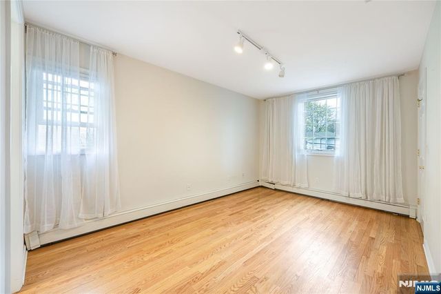 75 Columbus Drive, Tenafly, NJ 07670