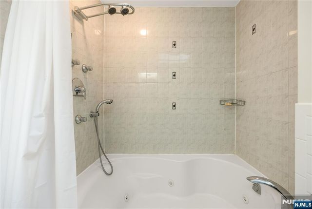 75 Columbus Drive, Tenafly, NJ 07670