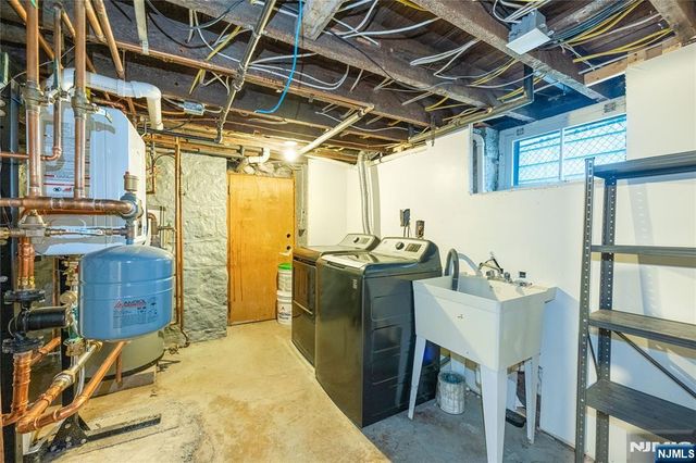 75 Columbus Drive, Tenafly, NJ 07670