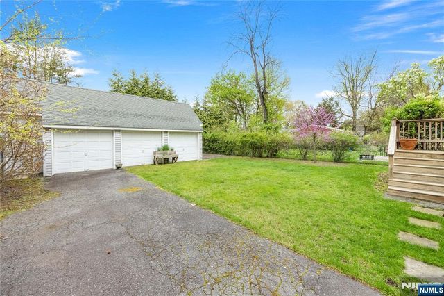 75 Columbus Drive, Tenafly, NJ 07670