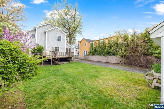 75 Columbus Drive, Tenafly, NJ 07670