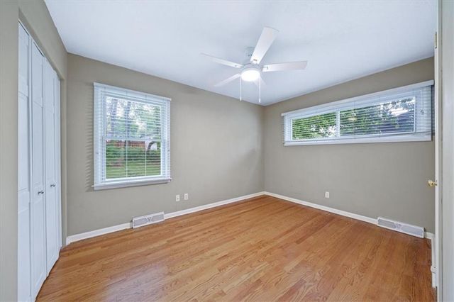 3428 W 77th Terrace, Prairie Village, KS 66208