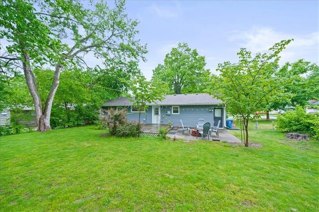 3428 W 77th Terrace, Prairie Village, KS 66208