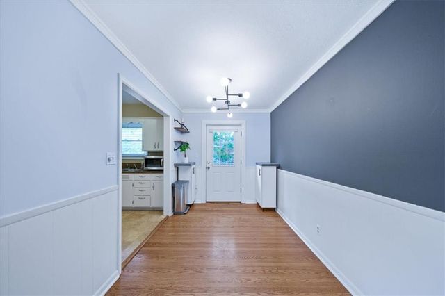 3428 W 77th Terrace, Prairie Village, KS 66208