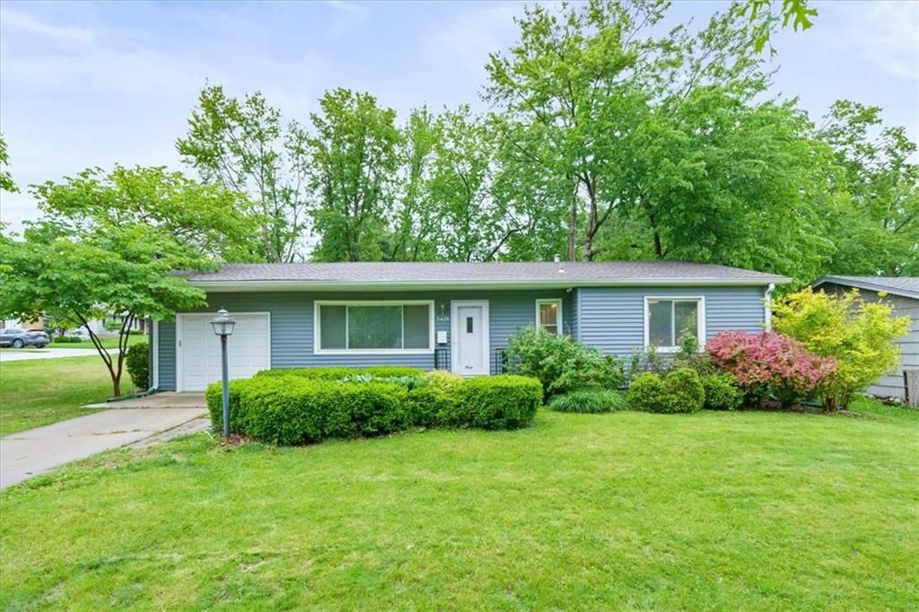 3428 W 77th Terrace, Prairie Village, KS 66208