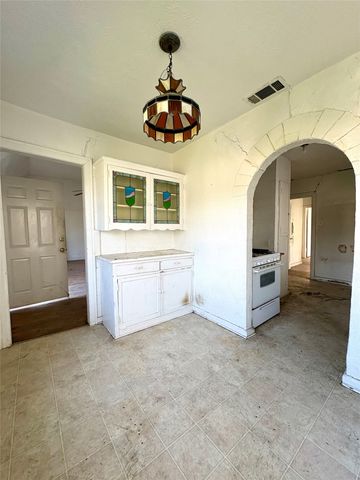 5646 Monticello Avenue, Dallas, TX 75206