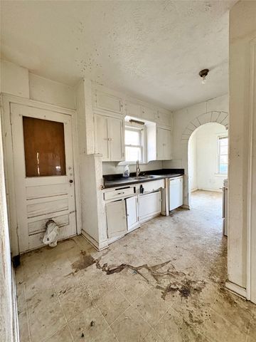 5646 Monticello Avenue, Dallas, TX 75206