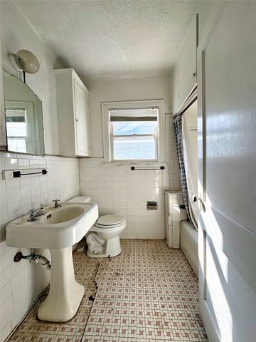 5646 Monticello Avenue, Dallas, TX 75206