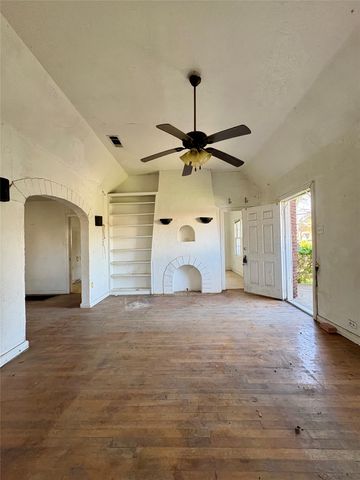 5646 Monticello Avenue, Dallas, TX 75206