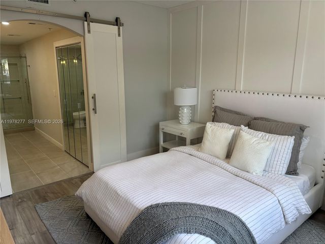 6700 NW 114th Ave 902, Doral, FL 33178