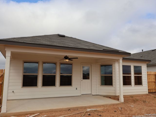 8420 Roadrunner Passage, San Antonio, TX 78222