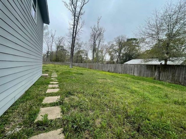 4938 Magnolia Lane, Old River-winfree, TX 77535
