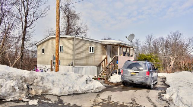 143 Freetown Road, Wallkill, NY 12589