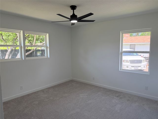 2213 Mockingbird Lane, Garland, TX 75042