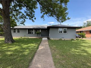2213 Mockingbird Lane, Garland, TX 75042