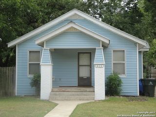 615 ELM ST, Seguin, TX 78155