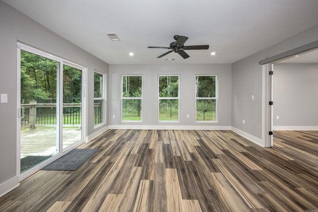 8635 Sparks Road, Little Rock, AR 72210