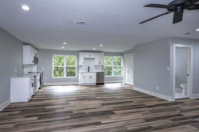8635 Sparks Road, Little Rock, AR 72210