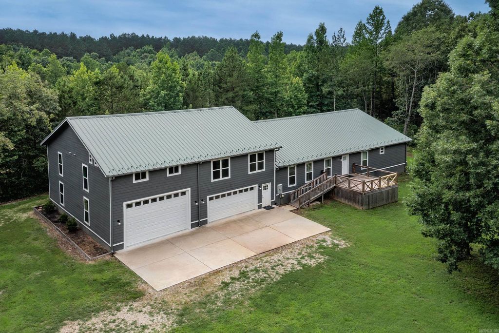 8635 Sparks Road, Little Rock, AR 72210