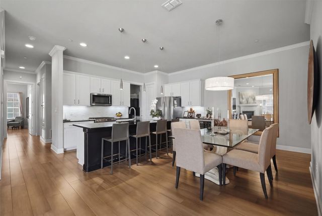 5005 Meridian Lane 2103, Addison, TX 75001