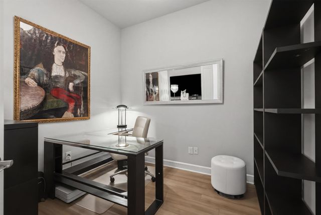 5005 Meridian Lane 2103, Addison, TX 75001