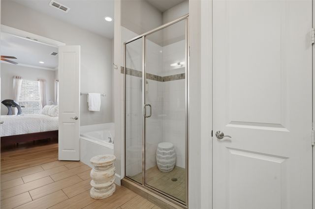 5005 Meridian Lane 2103, Addison, TX 75001