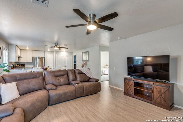 13111 Ashworth Blvd., San Antonio, TX 78221
