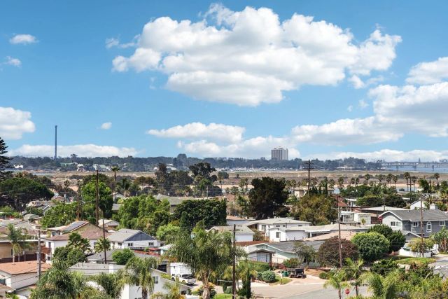 1850 Illion St, San Diego, CA 92110