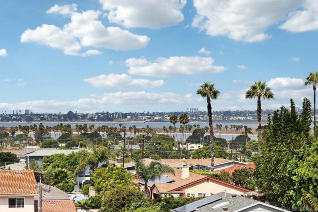 1850 Illion St, San Diego, CA 92110