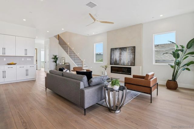 1850 Illion St, San Diego, CA 92110