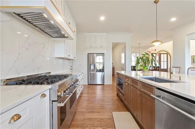 5683 Brendlynn Drive, Suwanee, GA 30024