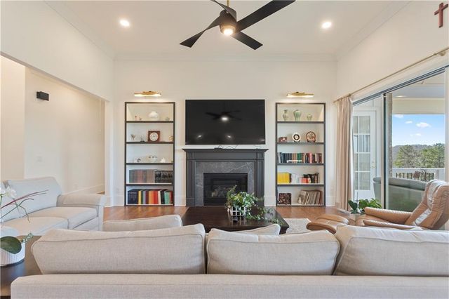 5683 Brendlynn Drive, Suwanee, GA 30024