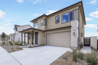 27273 Debut Place, Valencia, CA 91381
