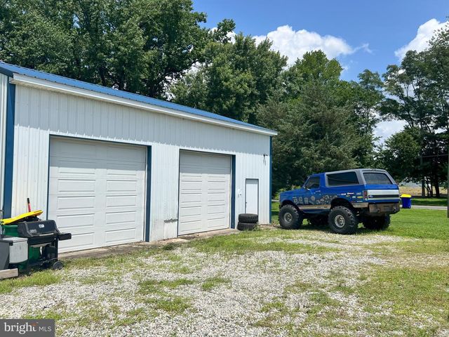 3028 SHARON HILL RD, Dover, DE 19904