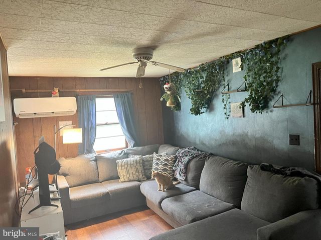 3028 SHARON HILL RD, Dover, DE 19904