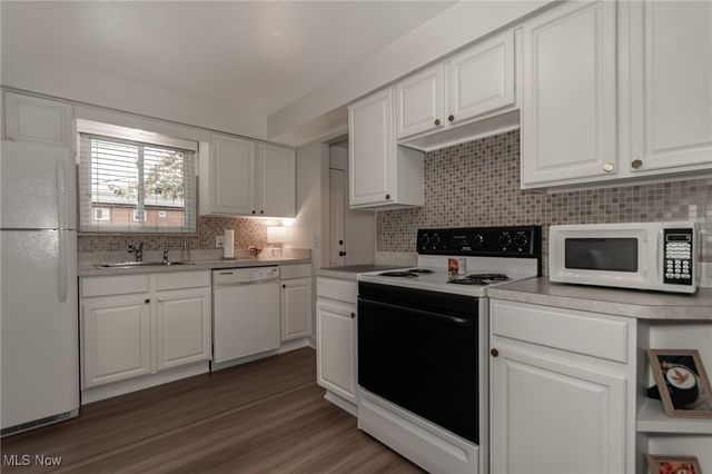 1589 Lee Terrace F7, Wickliffe, OH 44092