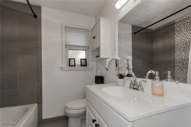 1589 Lee Terrace F7, Wickliffe, OH 44092