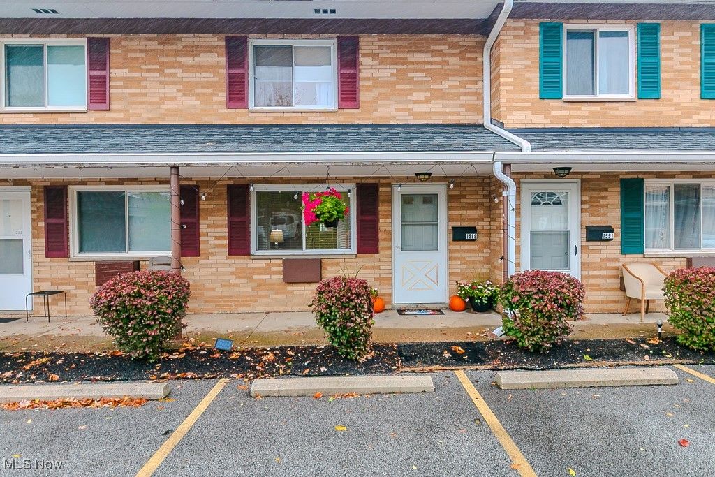 1589 Lee Terrace F7, Wickliffe, OH 44092