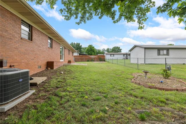 113 Russell Drive, Harrison, AR 72601