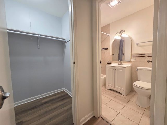 889 TRACE Drive 107, Buffalo Grove, IL 60089