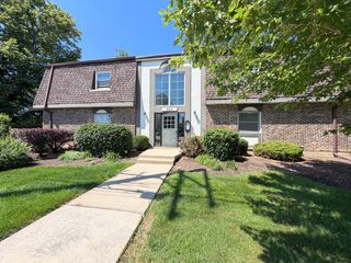 889 TRACE Drive 107, Buffalo Grove, IL 60089