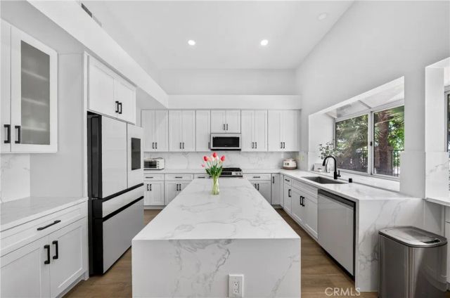 16027 Crestline, La Mirada, CA 90638