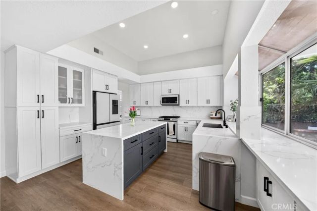 16027 Crestline, La Mirada, CA 90638
