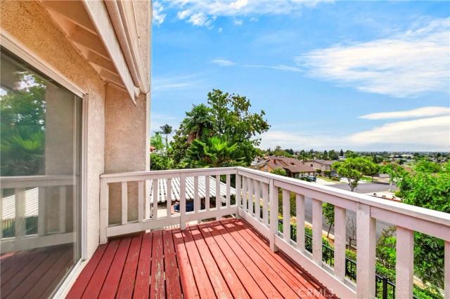 16027 Crestline, La Mirada, CA 90638