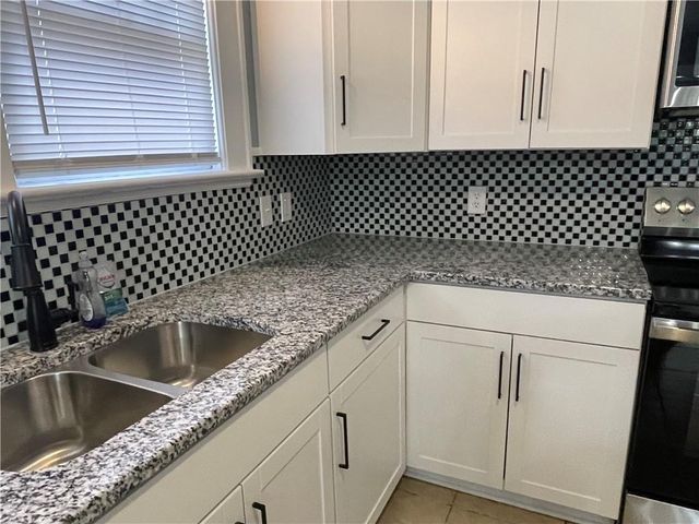 105 Greene Street NE, Fairburn, GA 30213